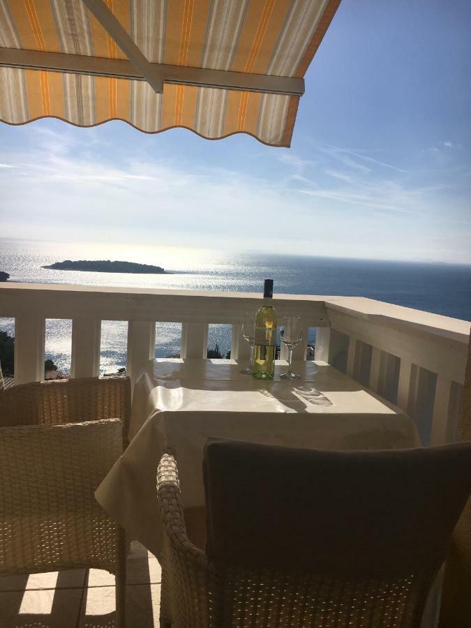 Villa Lovric Primošten Eksteriør bilde